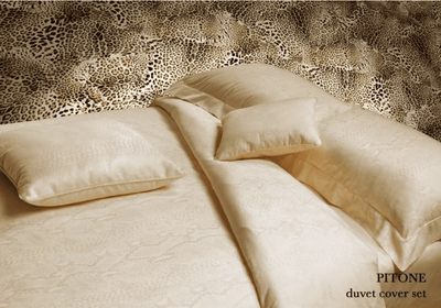 Итальянское элитное постельное сатин белье Roberto Cavalli Piton